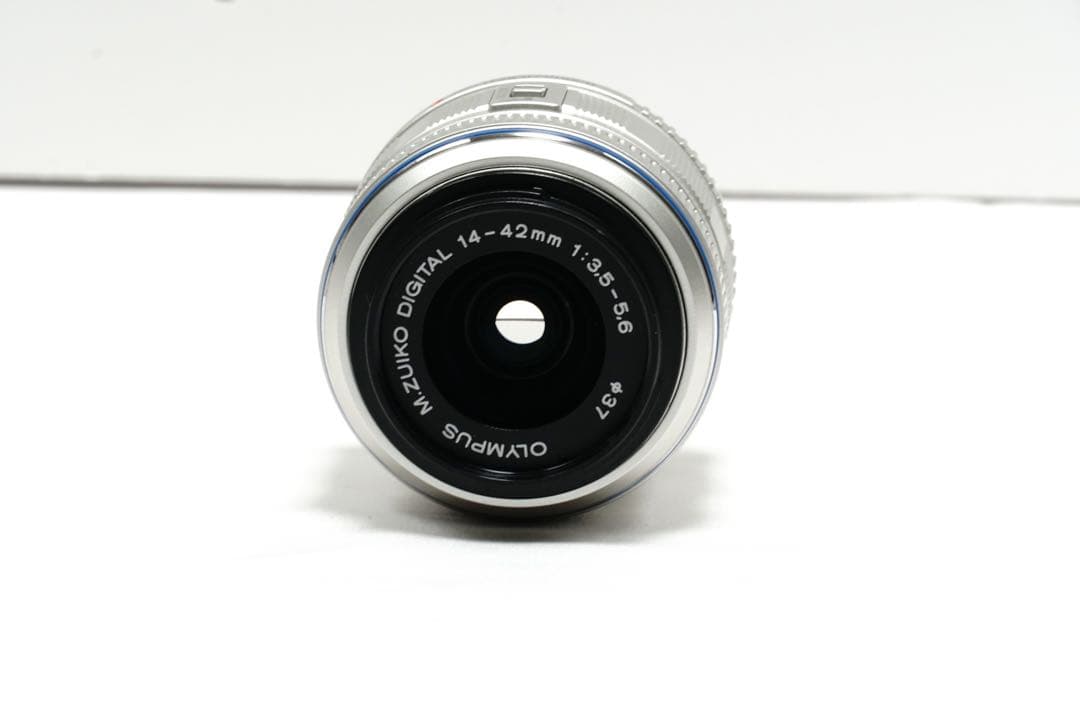 新品級✨ オリンパス OLYMPUS PL1s ミラーレスカメラ スマホ転送