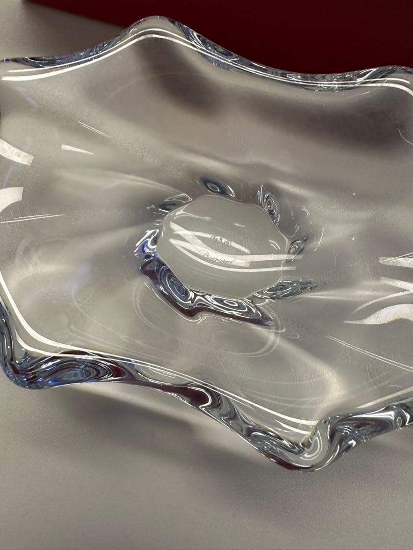 Baccarat クリスタルフラワー型皿 バカラ
