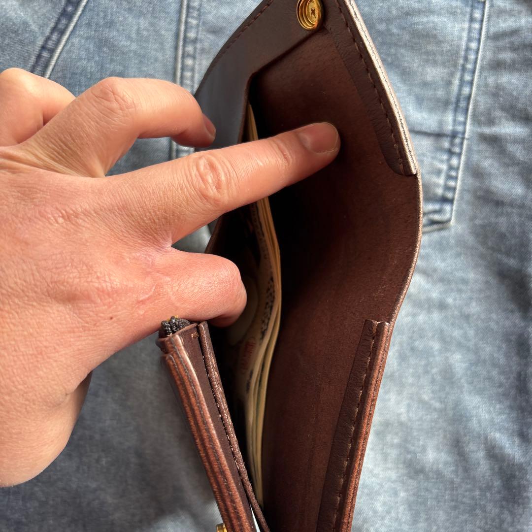 トラッカーウォレット　ミドル　コンチョ