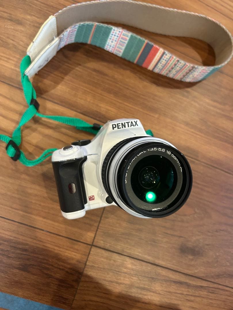 PENTAX K-Xデジタル一眼レフカメラ