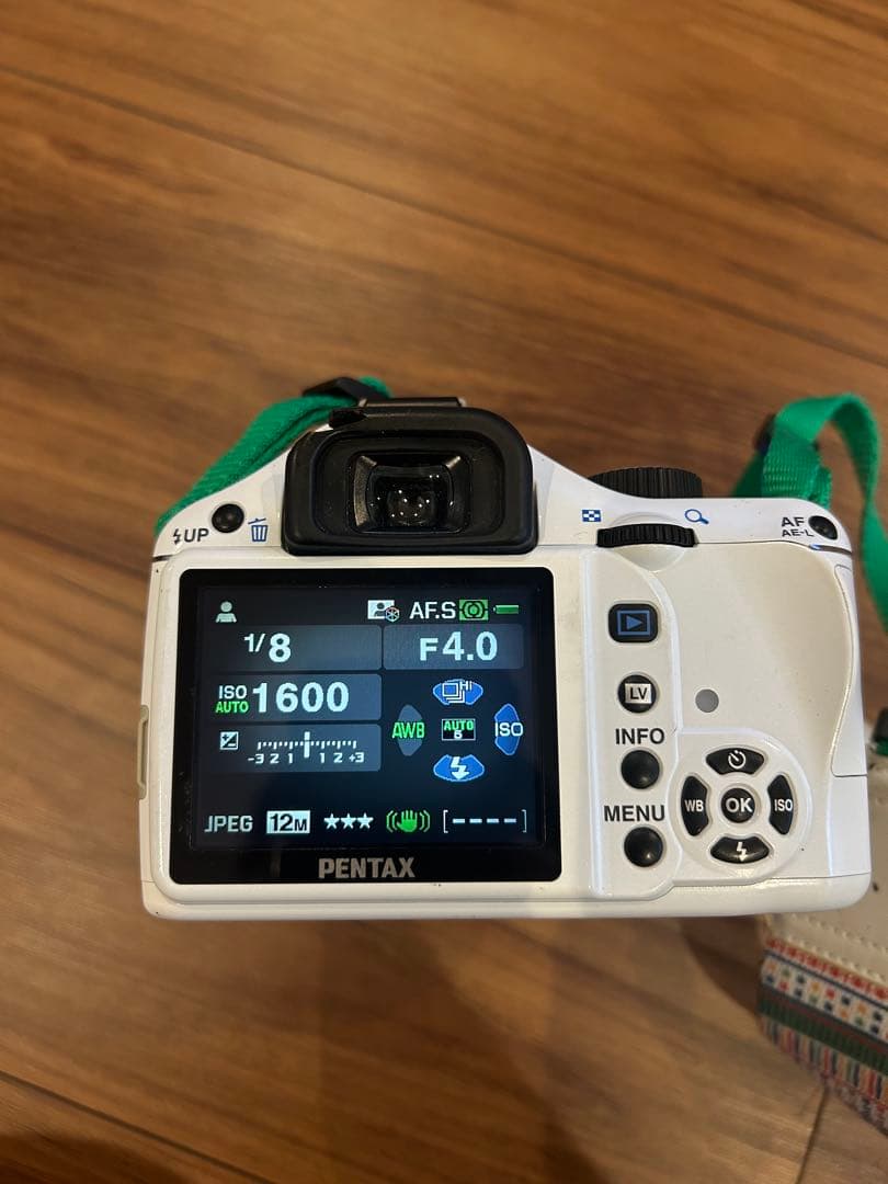 PENTAX K-Xデジタル一眼レフカメラ