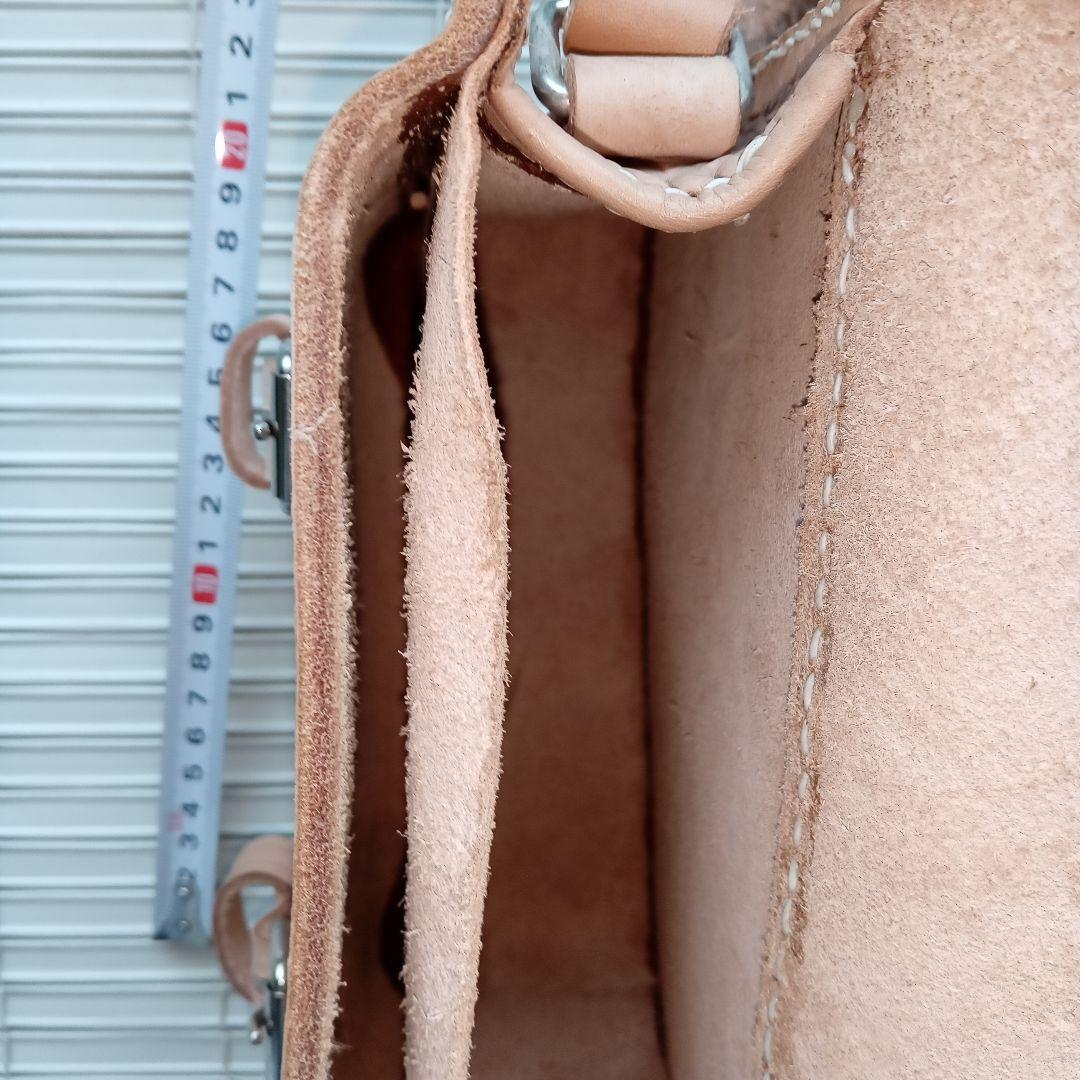 ヌメ革ショルダーバッグ(未使用品)