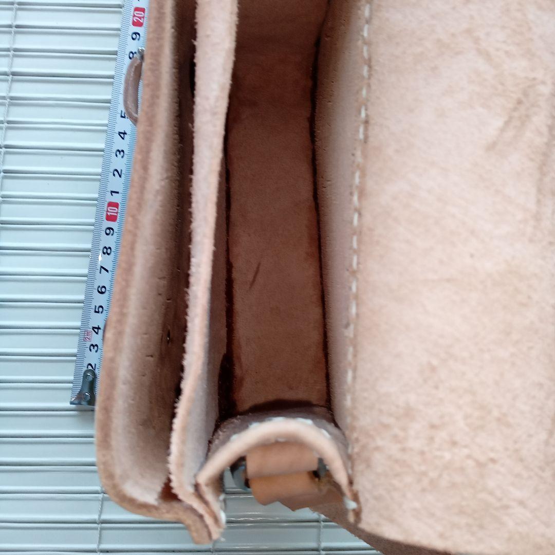 ヌメ革ショルダーバッグ(未使用品)