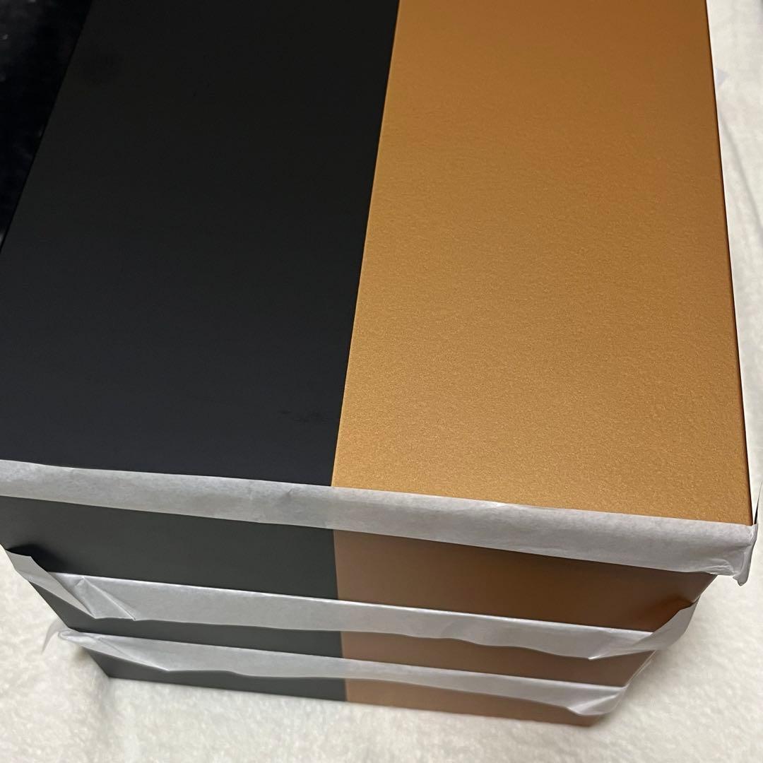 冗談抜きで旨いおせち　重箱　ヒカル　おせち料理