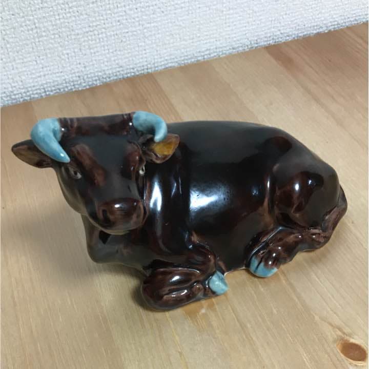 陶芸 置物 牛【五十吉作】木箱付属