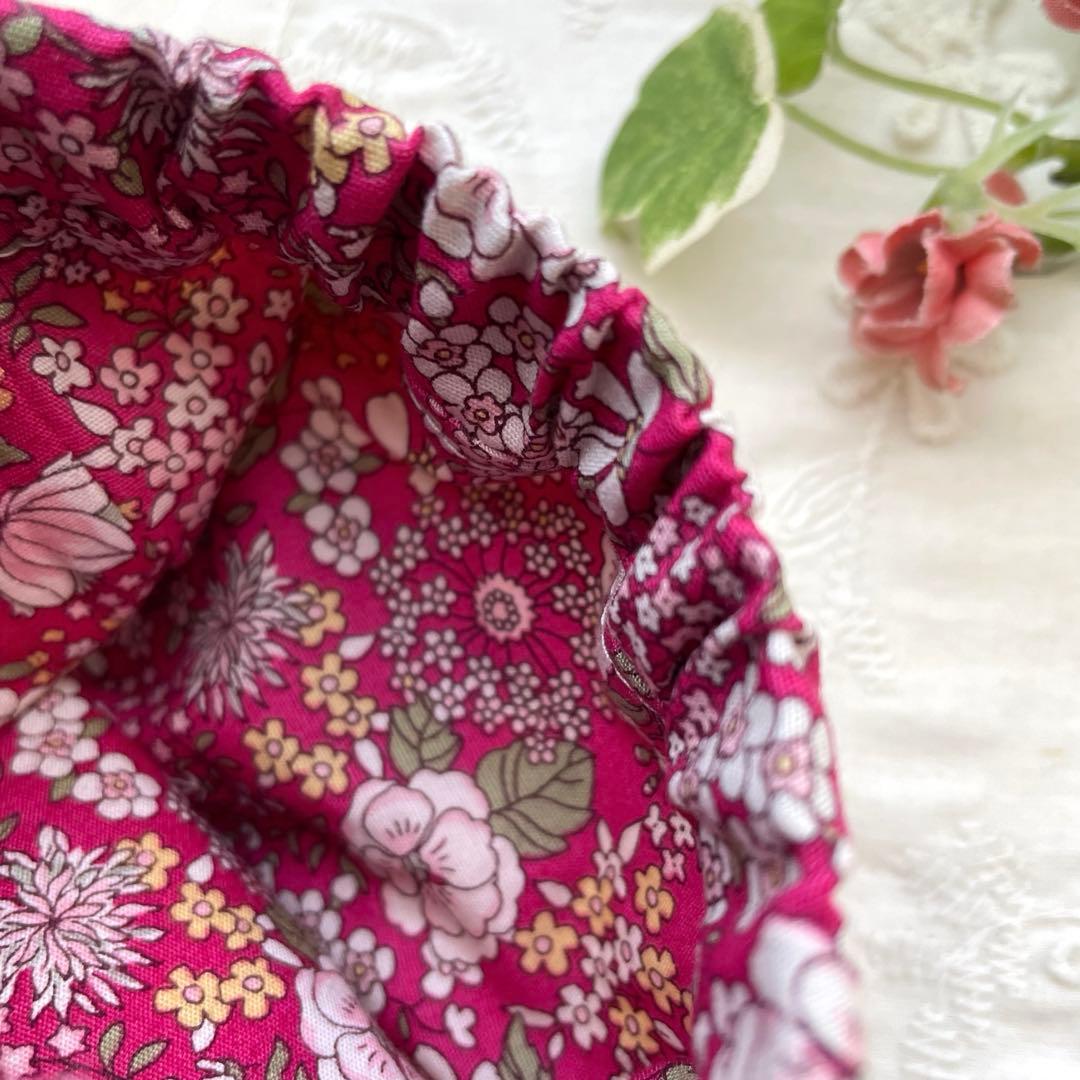 【398】ハンドメイド　刺繍フラットポーチ/バネ口ポーチ(丸底)