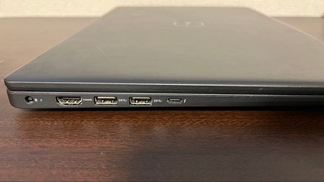 Dell Inspiron 7590 高性能 i7-9750H GTX1650