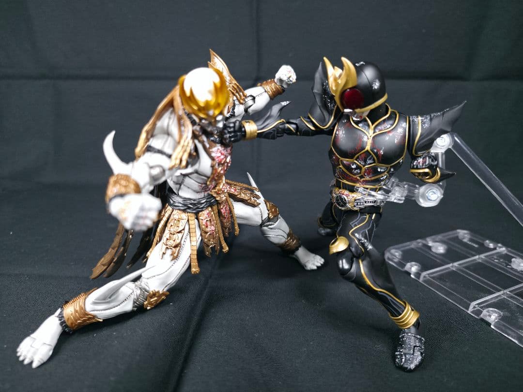 真骨彫 フィギュアーツ仮面ライダークウガ 九郎ヶ岳の死闘セット アルティメット