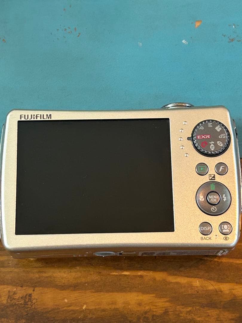 FUJIFILM FINEPIX EXR F200 5倍ズーム