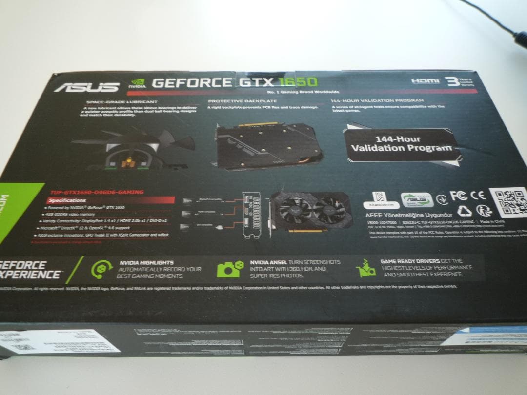 TUF Gaming GeForce GTX 1650 デュアルファン 4G