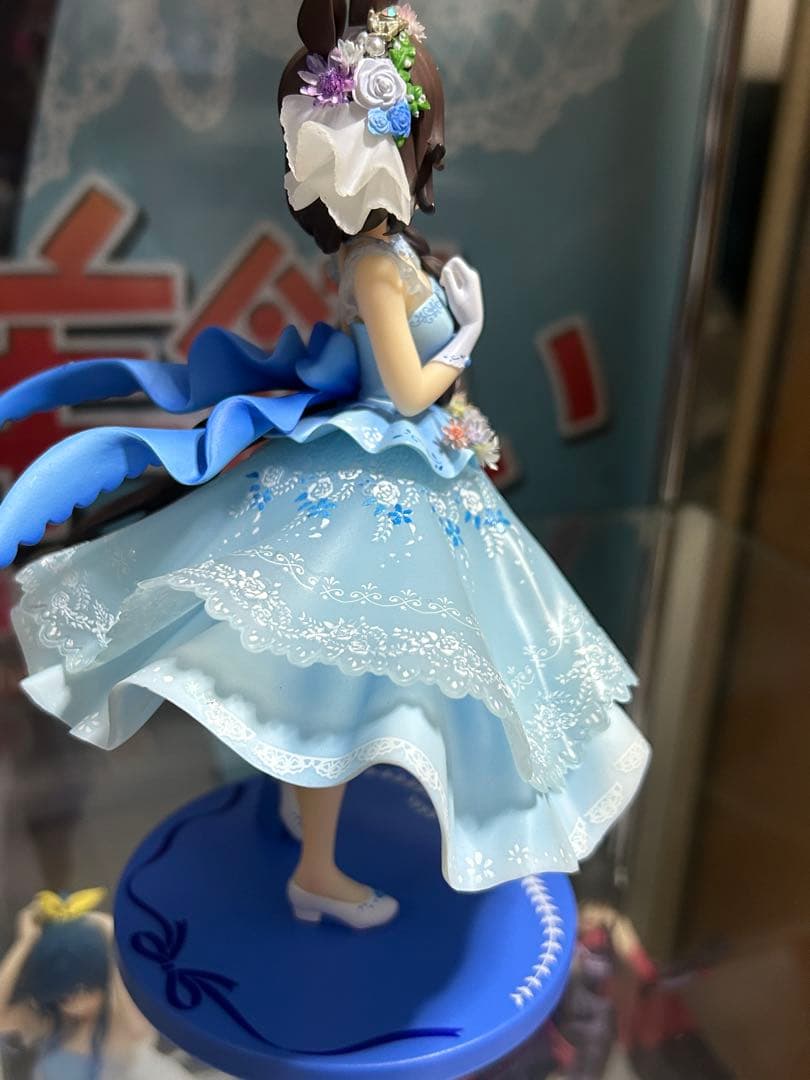 ウマ娘　一番くじフィギュア（リペイント品）　プライズフィギュア　複製サイン色紙