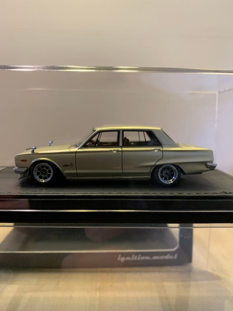 きよぽん。IG 1/43 スカイライン GT-X GC10 ゴールド