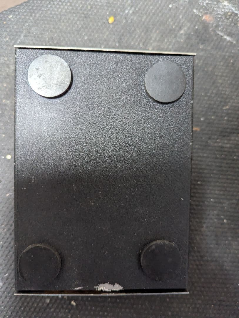 要説明確認　中身は近年物のBig Muff　筐体はエルクbigmuff