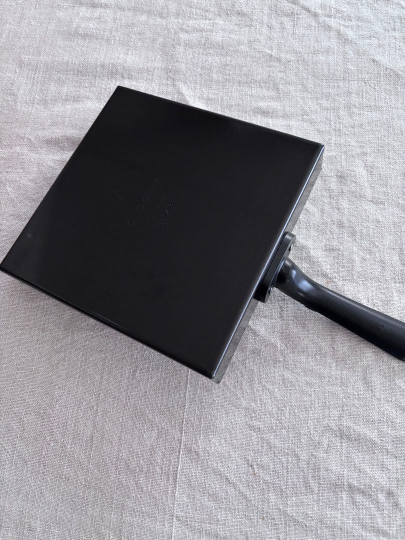 ラバーゼ 鉄玉子焼き器 18×18cm LB091