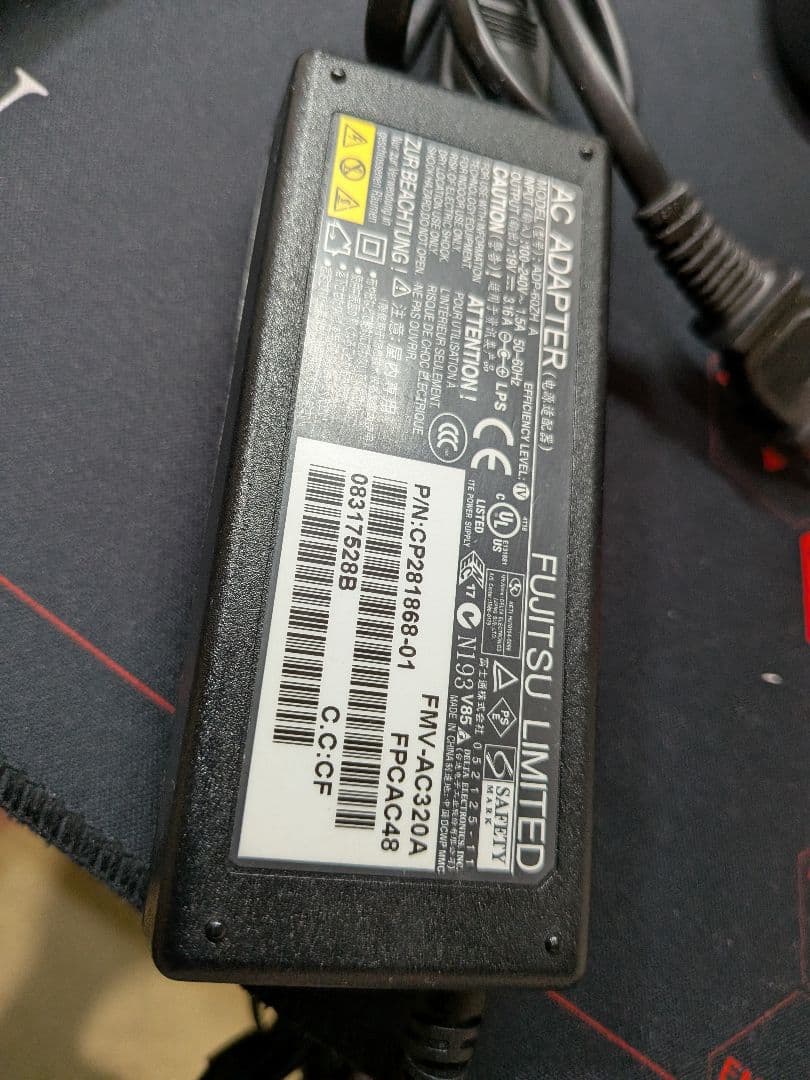 富士通LIFEBOOK WS1/K SSD高速動作！