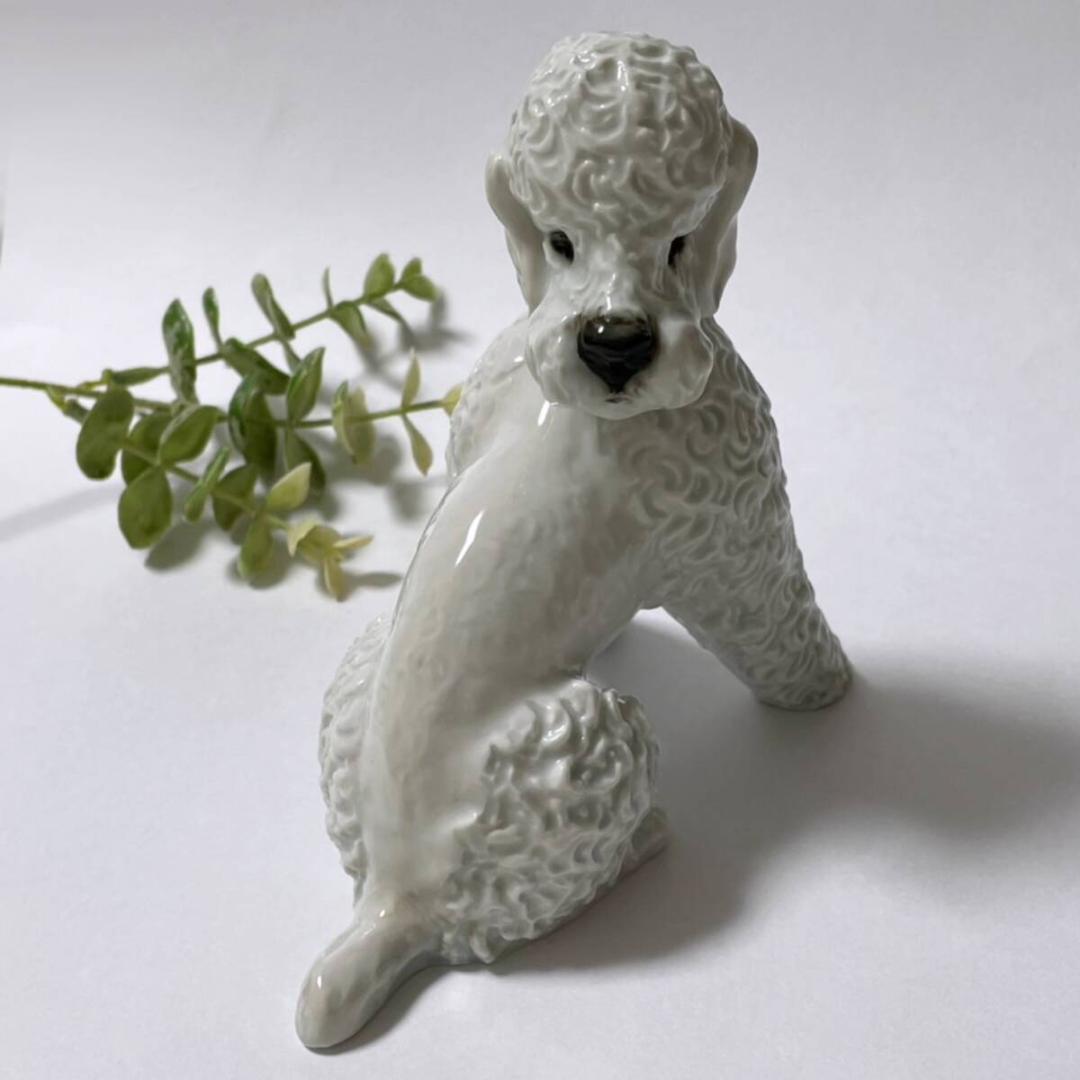 ローゼンタール ROSENTHAL プードル 豪華な犬のフィギュリン L