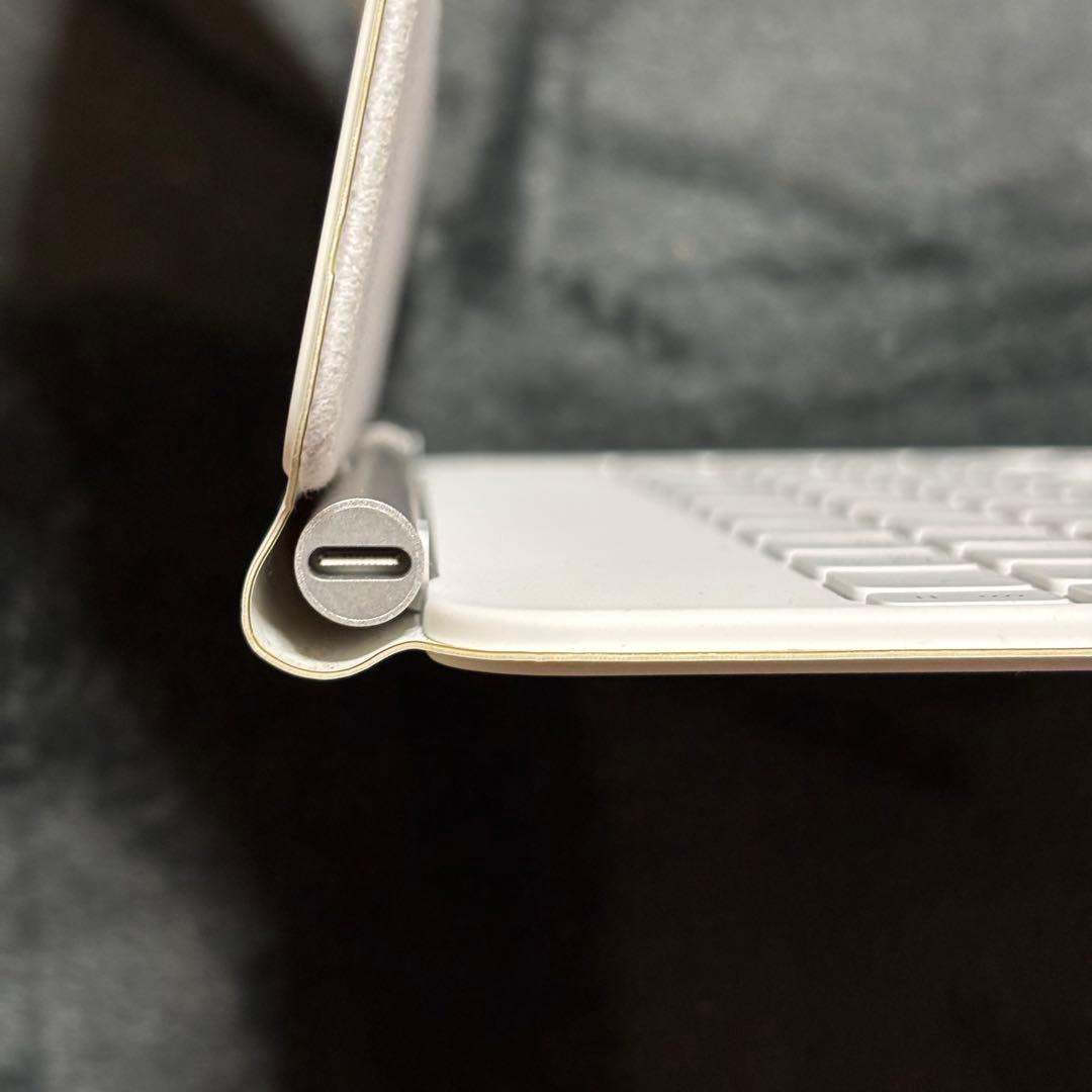 11インチ iPad Air (M2) Magic Keyboard US