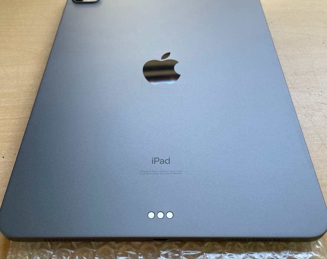 iPad Pro 11インチ　第2世代　グレイ　256GB A2228 美品