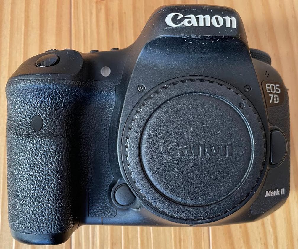 CANON EOS 7D mark II ボディ 一眼レフ