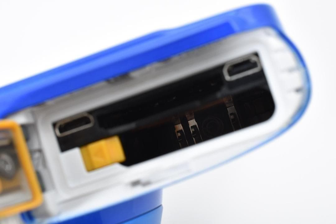 【お値下げ歓迎・美品】　Nikon COOLPIX W100 ブルー 防水