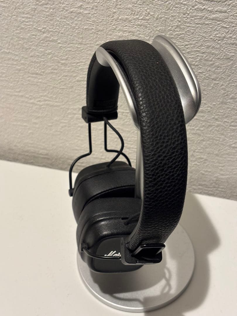 Marshall ワイヤレスオンイヤーヘッドホン Major Ⅳ