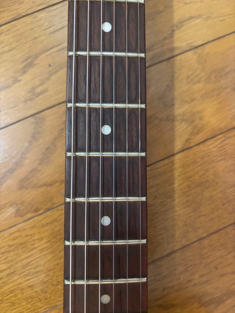 メイビスSGギター良品