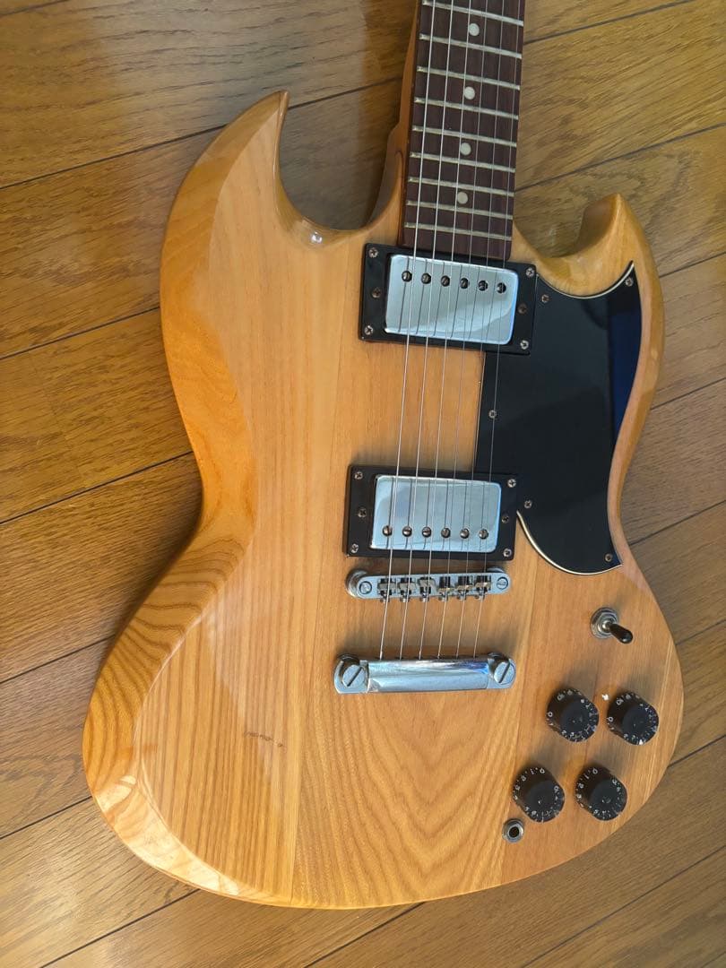 メイビスSGギター良品
