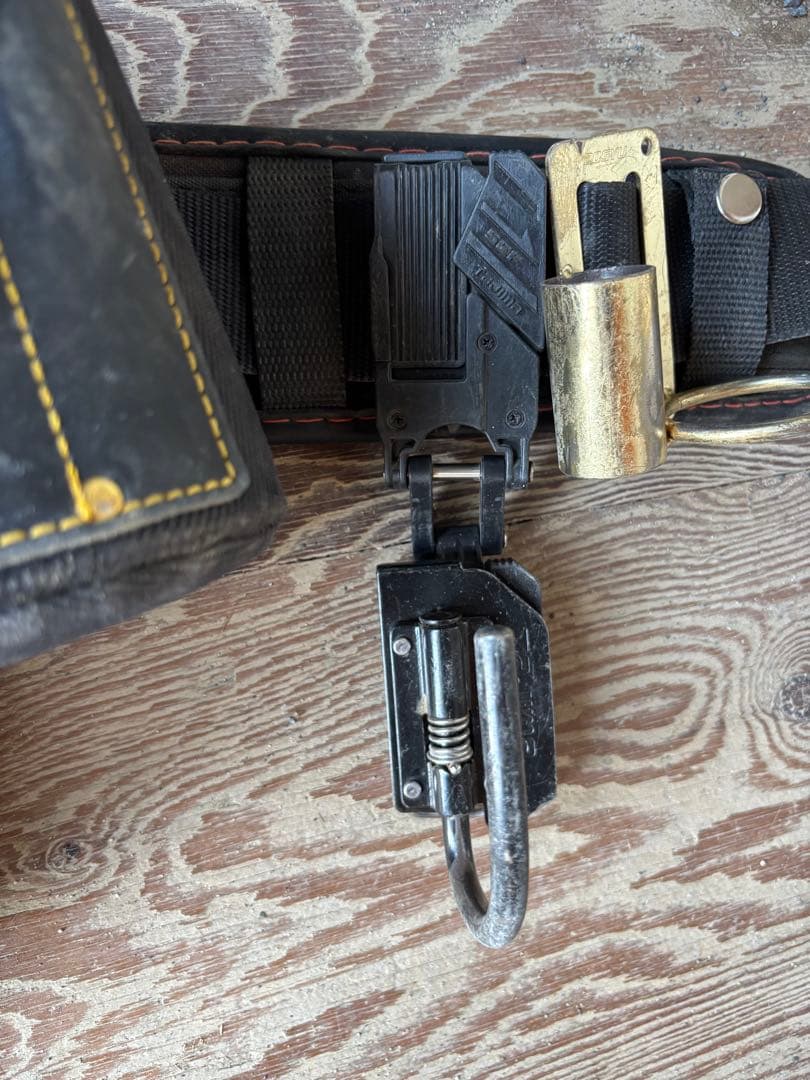 先着！！ 腰袋　腰道具　龍馬　土工具　作業道具 ビス袋は付いてません！！