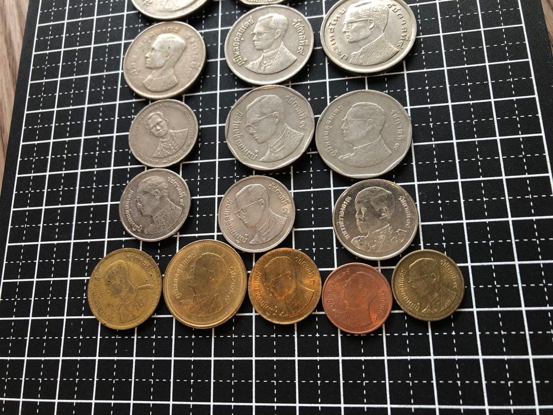 N3395【タイ王国】外貨　硬貨　古銭　　17種セット
