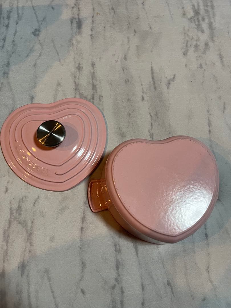 美品★ル・クルーゼ　ハート型 鍋 ピンク 約18センチ