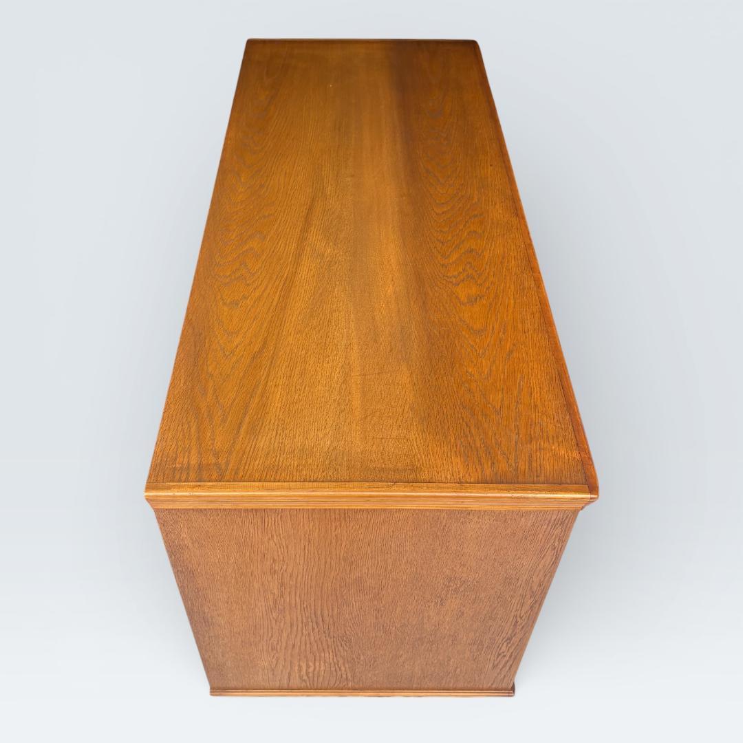 英国アンティーク調 ローチェスト 3段 テレビ台 収納 家具