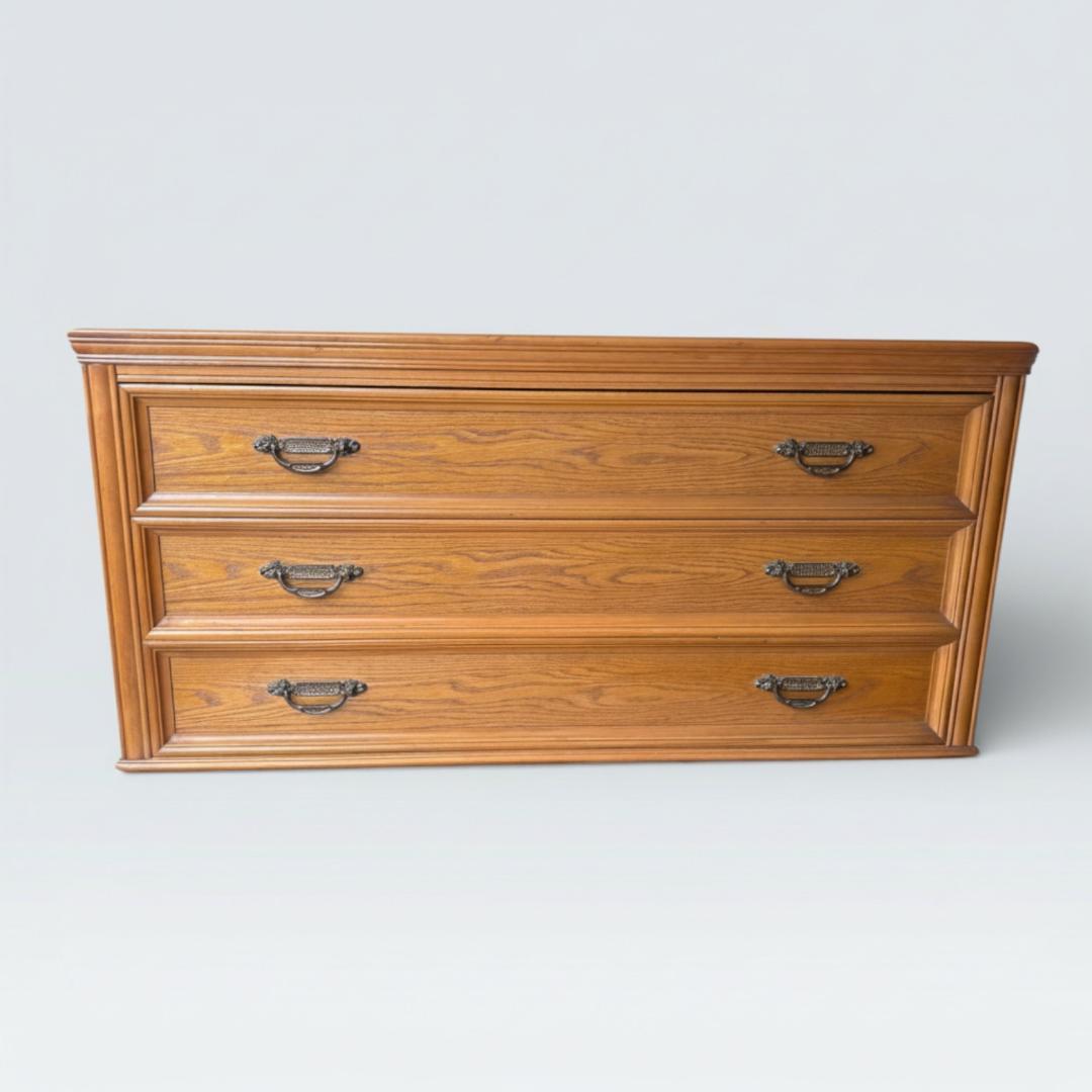 英国アンティーク調 ローチェスト 3段 テレビ台 収納 家具