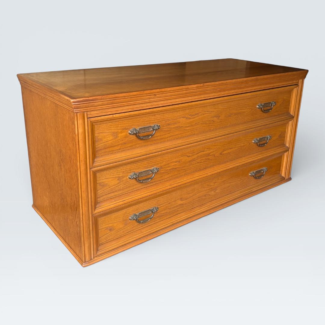 英国アンティーク調 ローチェスト 3段 テレビ台 収納 家具