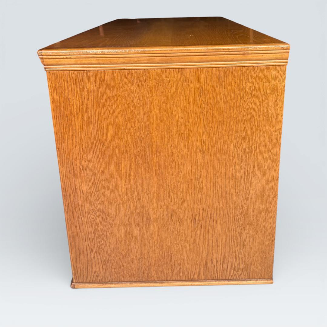 英国アンティーク調 ローチェスト 3段 テレビ台 収納 家具