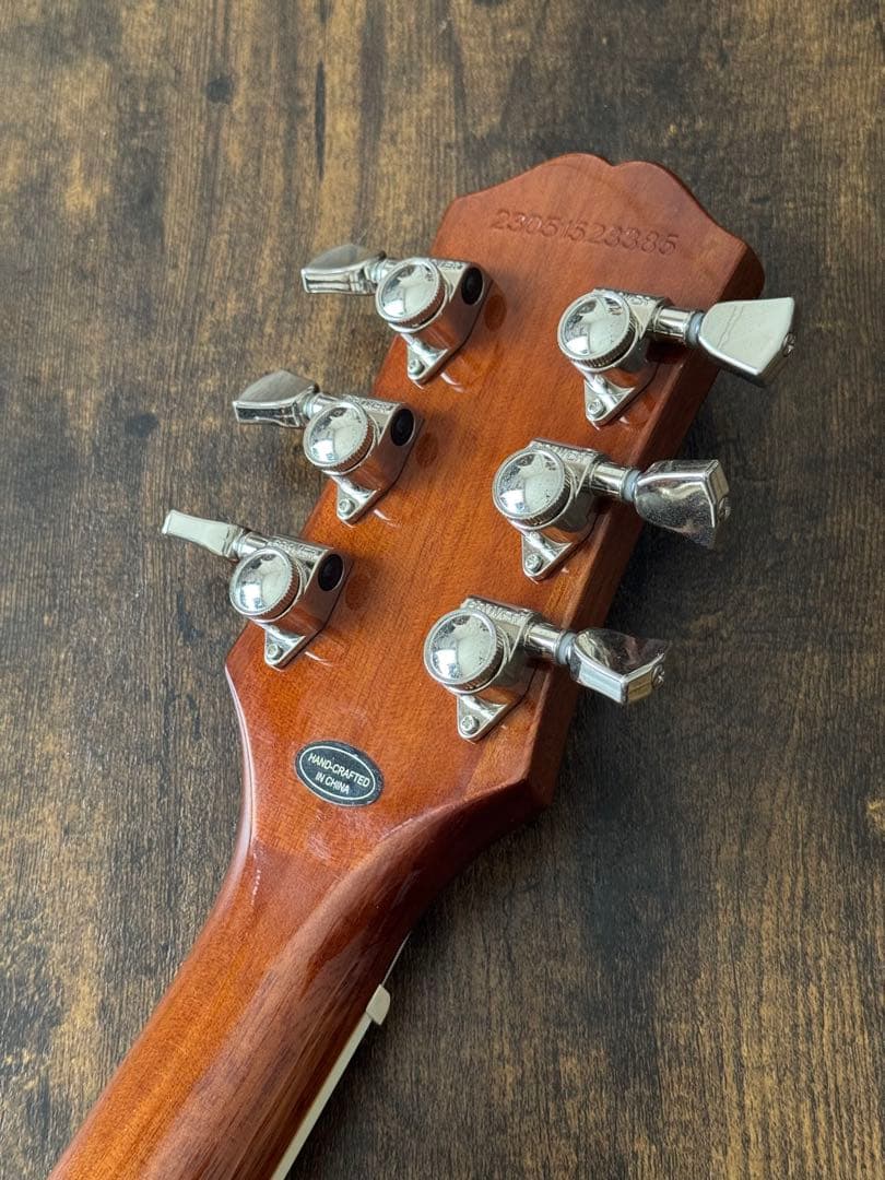 他では二度と買えないレアモノです　Epiphone レスポールモダン