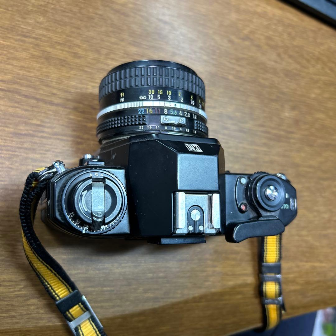 Nikon EM フィルムカメラ Nikkor 50mmレンズ付き