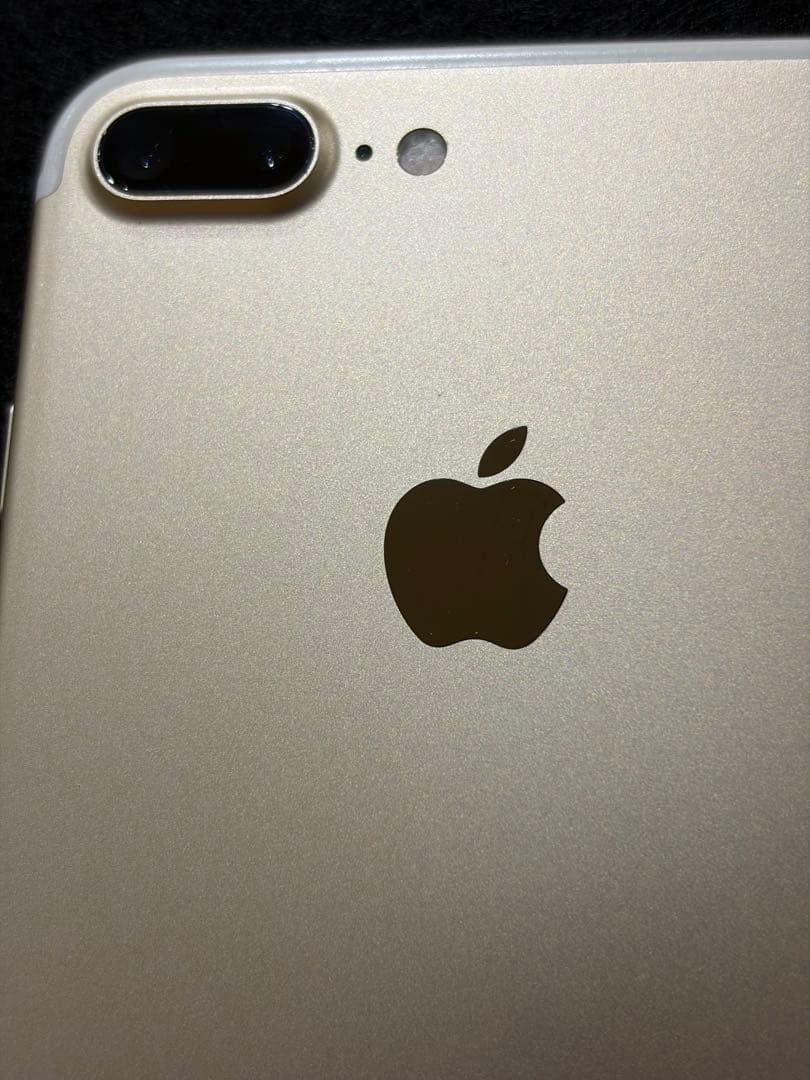 iPhone7 Plus ゴールド　128GB SIMロック解除済み