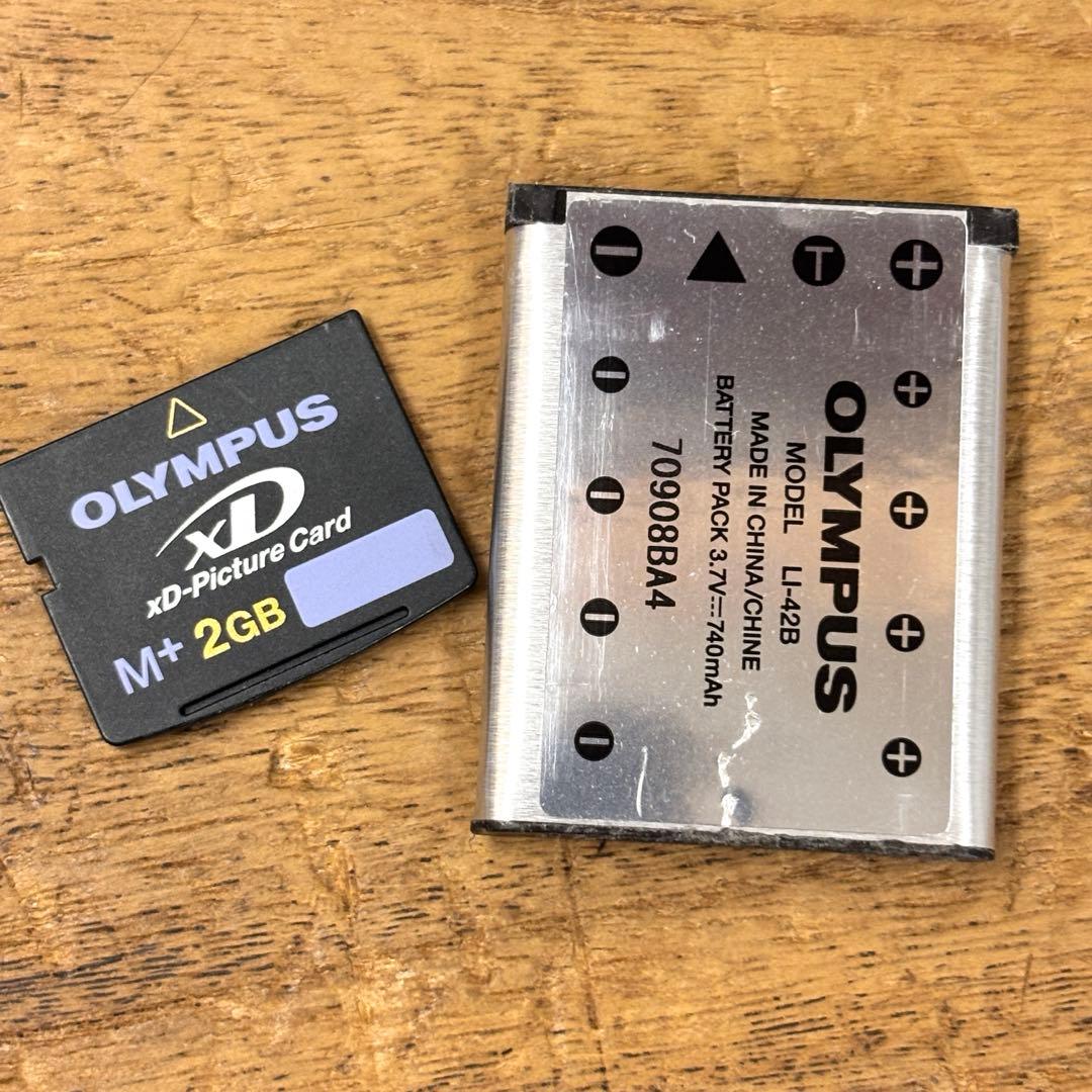 Olympus オリンパス CAMEDIA キャメディア　FE-220D