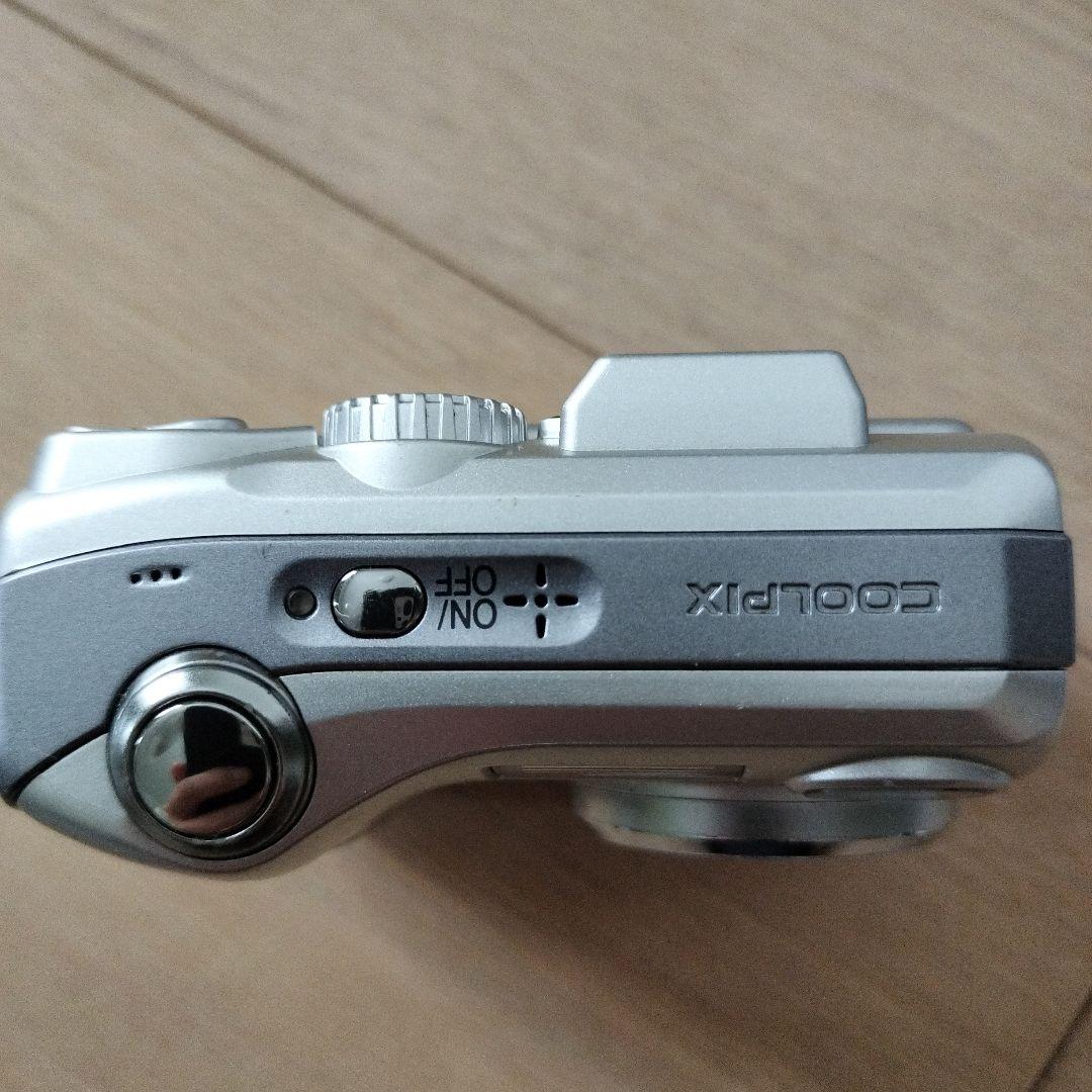 完動品【Nikon COOLPIX E4100 】 コンパクトデジタルカメラ