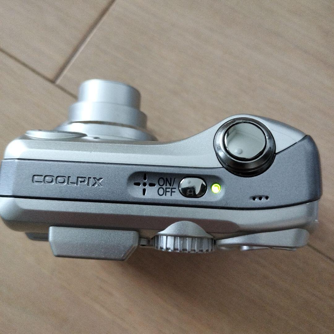 完動品【Nikon COOLPIX E4100 】 コンパクトデジタルカメラ