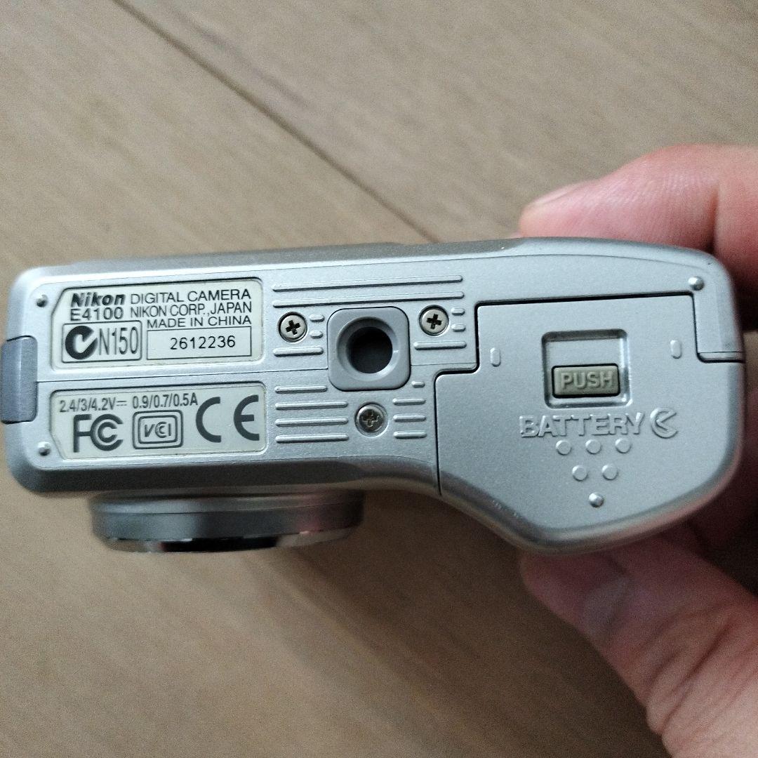 完動品【Nikon COOLPIX E4100 】 コンパクトデジタルカメラ
