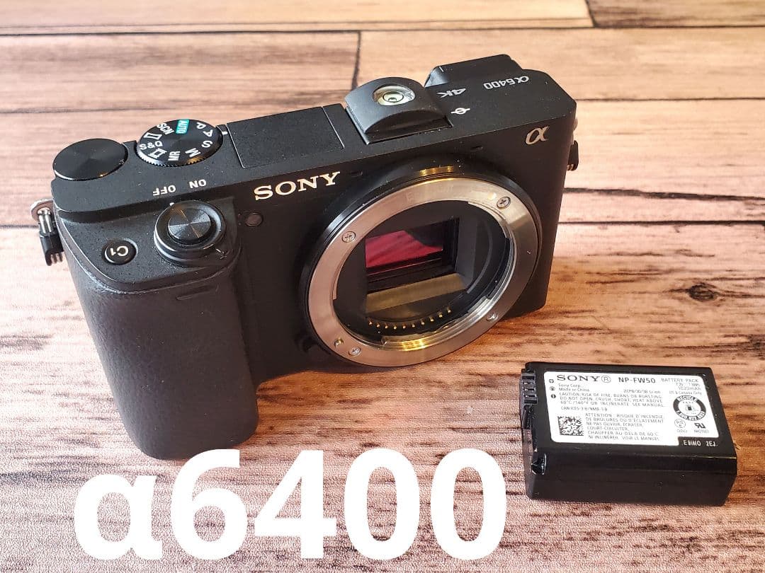 早い者勝ち【美品】SONY α6400 ボディ本体　バッテリー