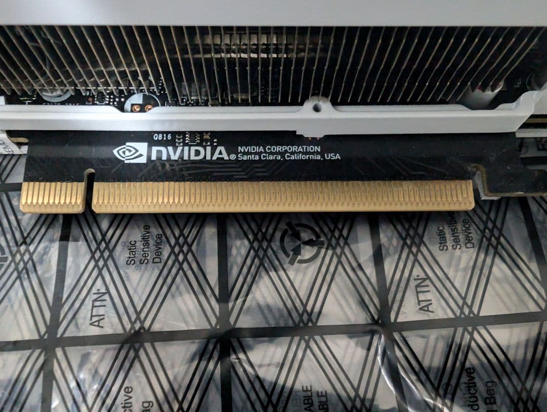 グラフィックボード・グラボ・ビデオカード INNO3D GeForce RTX 4090 X3OC White