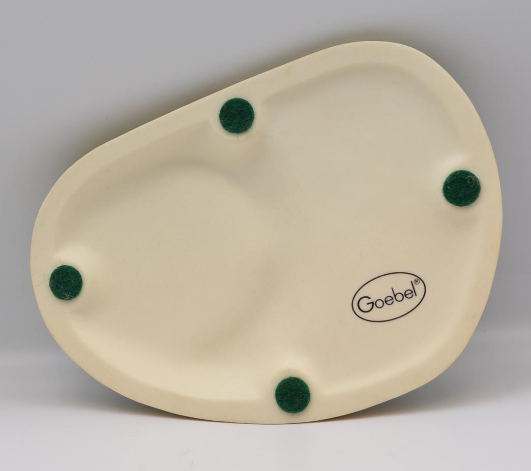 ちっぽけな天使　＃365　No.3　★フンメル人形　ドイツ・ゲーベル　巣箱付き