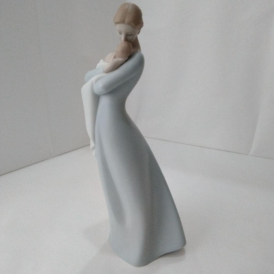 リヤドロ　母の抱擁　フィギュリン　置物　オブジェ　美品
