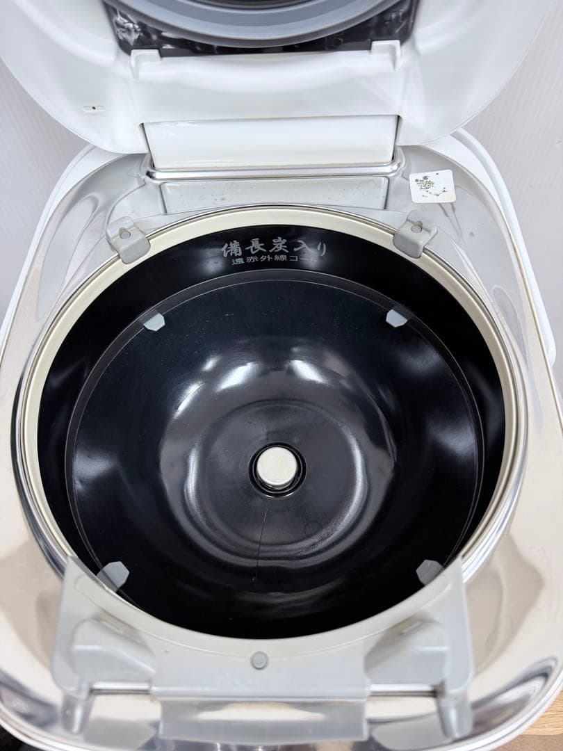 TOSHIBA 圧力IH炊飯器 RC-10VXK（5.5合） 2017年製