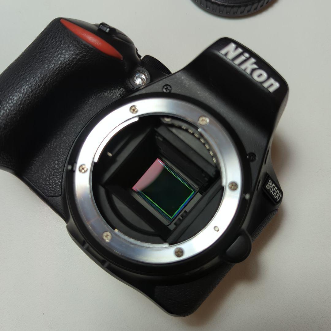 Nikon D5500 デジタル一眼レフカメラ　シャッターカウント8.963枚