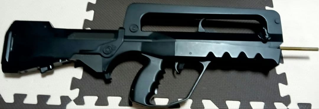 東京マルイ　ファマス