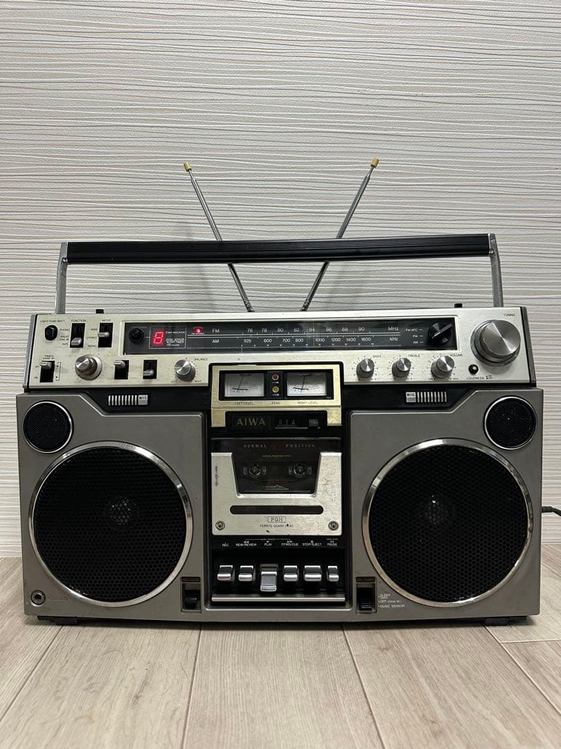 AIWAラジカセ CS-80 昭和レトロ 動作品 アイワ AM FM ステレオ