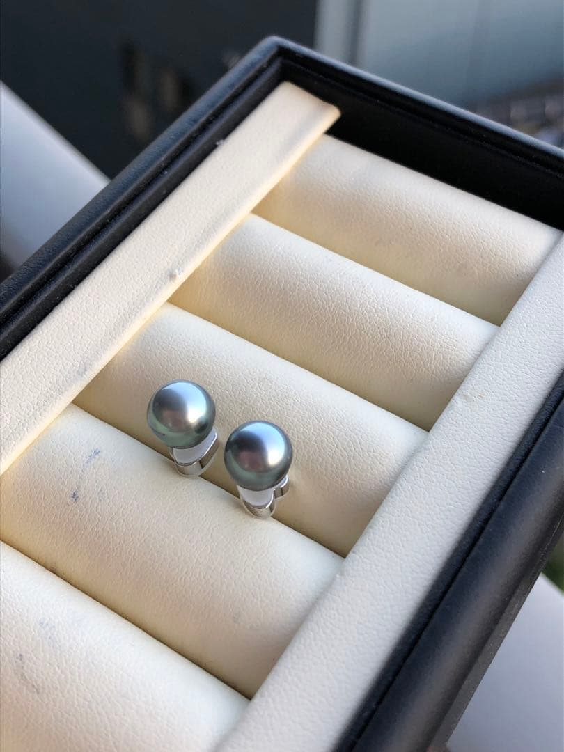 黒蝶真珠　ピアス　タヒチ産パールSA12